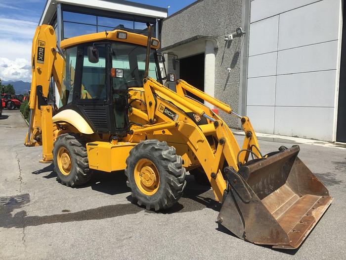Usato 2006 JCB 2CX-4WS