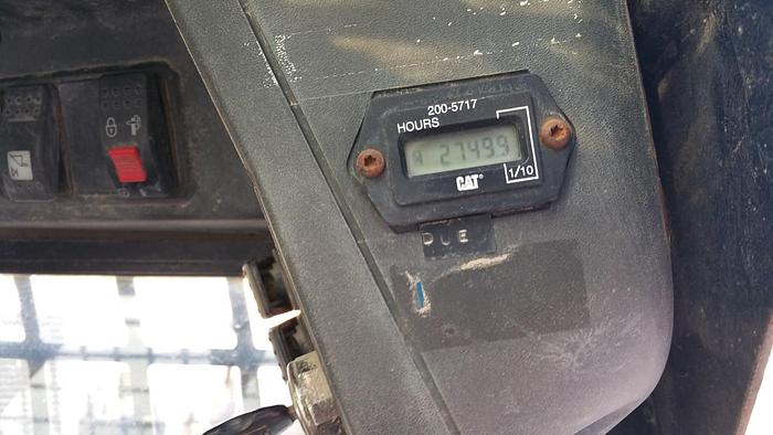 Used 2005 CATERPILLAR 262B