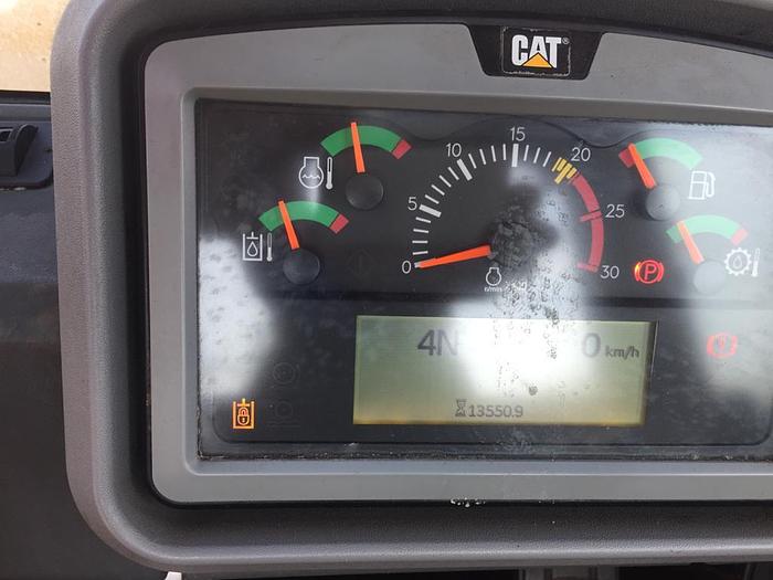 Usado 2015 Caterpillar 988K
