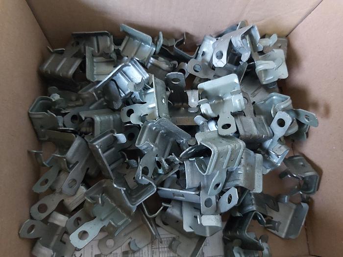 79 Stück Trägerklammern, Flanschdicke 14-20mm, 4-H-9-12, Erico neu