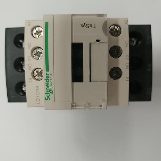 Thompson Machinery Contactor 18.5kW 38A @ 24VAC 50/60H  CNTRS185 - LC1 D38B7