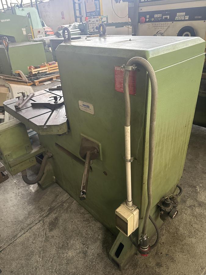 Usato Rainer 250/8
