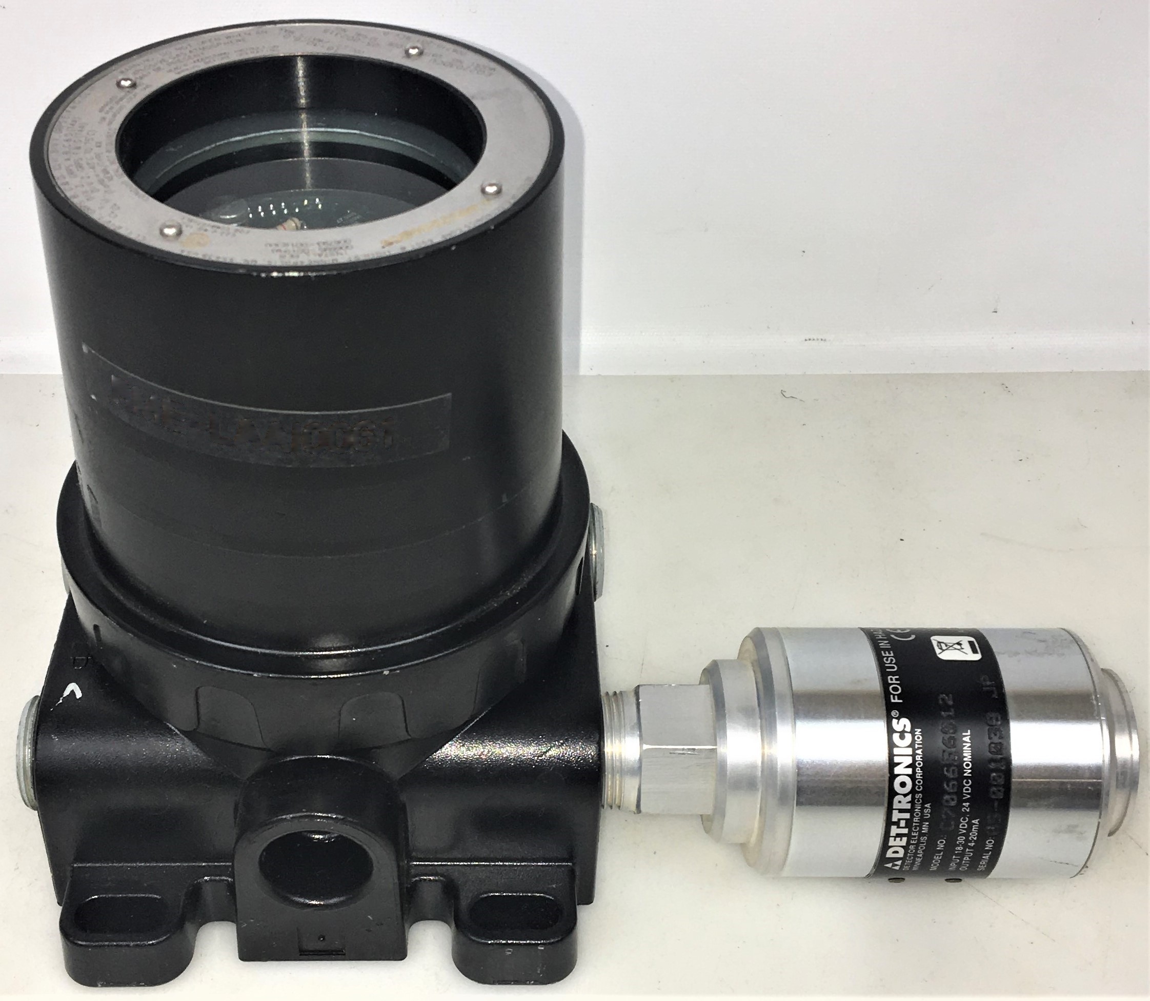 Used Det-Tronics Eagle Quantum EQ2203DCU Digital Communication Unit with CO Sensor