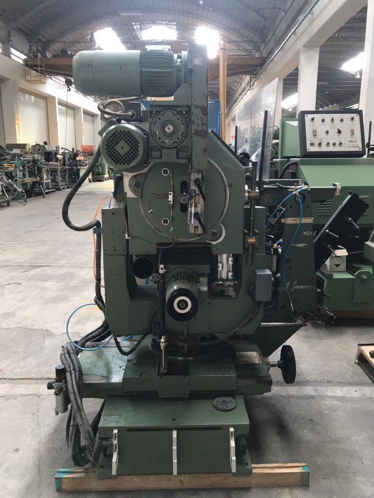 Usato 1990 Tenonatrice stondante doppia, automatica, marca Bacci