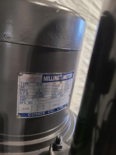 Used Kent Industrial Milling Machine