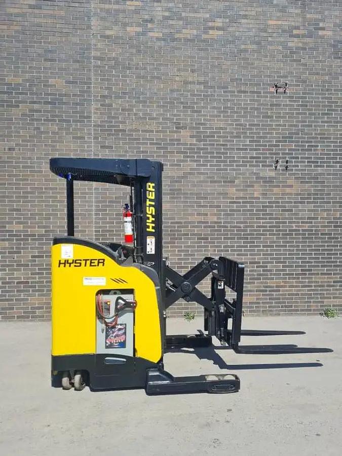 Used 2014 Hyster Reach Forklift w 4000lbs cap Certified with charger
