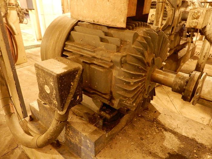 Used INGERSOLL DRESSER WORTHINGTON WATER PUMP 10 FRBH-182