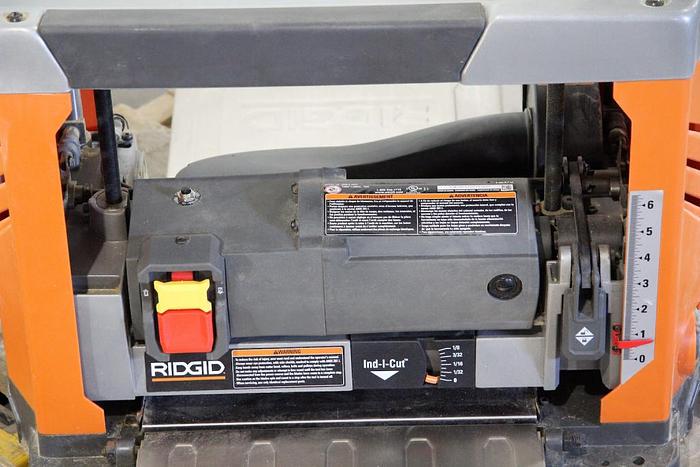 Used *SOLD* Planer - Ridgid R4331