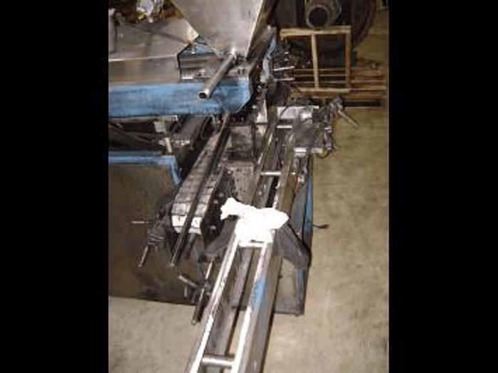 Used GEYER FILLMASTER FILLER WITH CONVEYOR