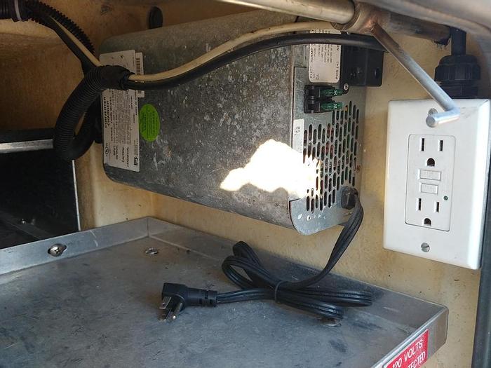 Used Terex TCP36 41ft Cable Placer on a 2007 GMC C5500 Reg Cab Utility Truck - 21808