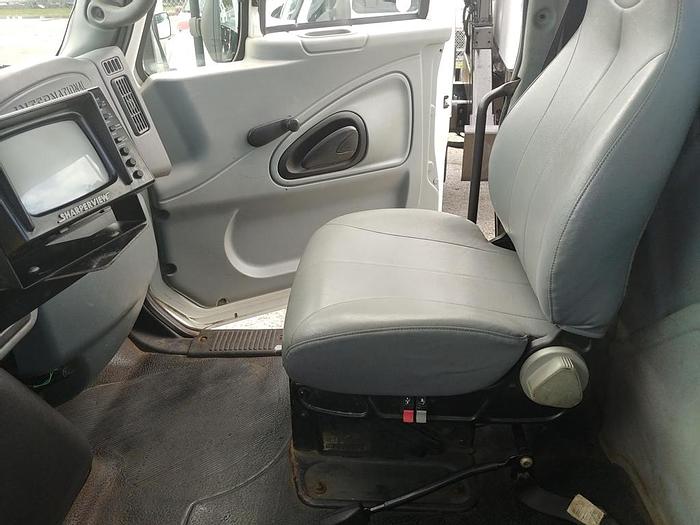 Used 2007 International 7400 Altec LP108 Cable Puller Truck