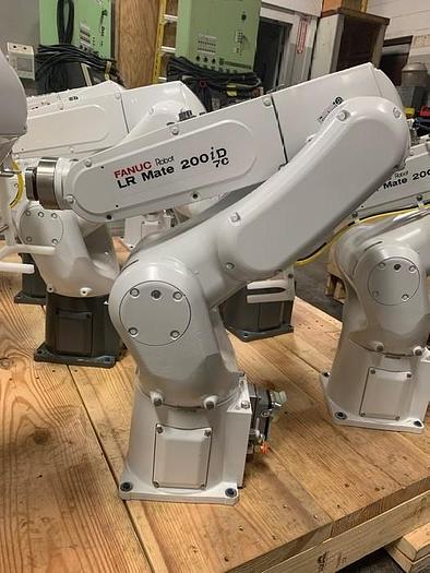 2017 FANUC LR MATE 200ID/7C CLEAN ROOM 6 AXIS ROBOT WITH R30IB