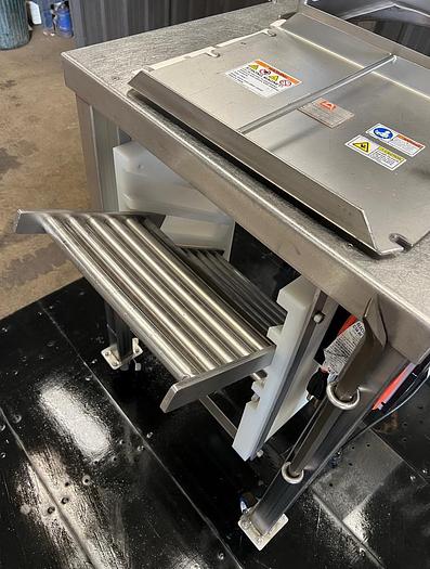Used USED ERIEZ GRAVITY MAGNET TRAP WITH SLIDING MAGNETIC GRATES