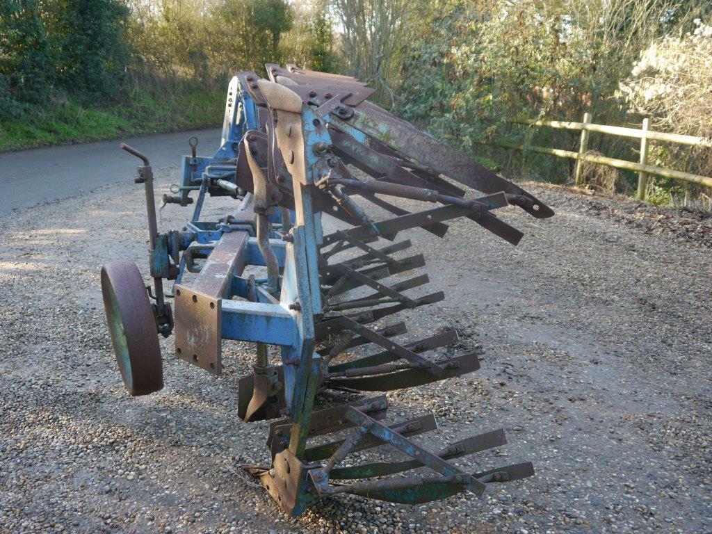 Used Rabe Star 120 Plough