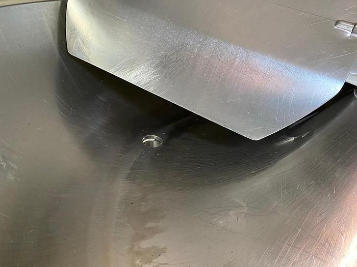 Used LASKA KU330V VACUUM BOWL CUTTER