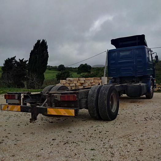 Usado 1992 SCANIA R 113M 360 chassis cab