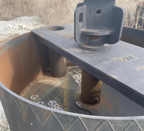 Used Drill Tools 92" Clean Out Bucket