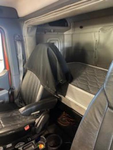 Used 2015 PETERBILT 567 SMALL BUNK HEAVY SPEC 6X4