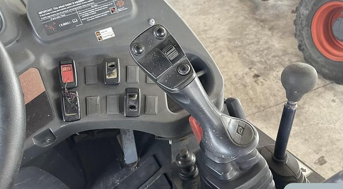 Used 2019 Kubota  R530 wheel loader