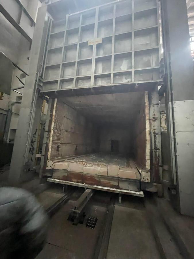 Used Piec komorowy z wysuwnym trzonem ZREMB - REMOS