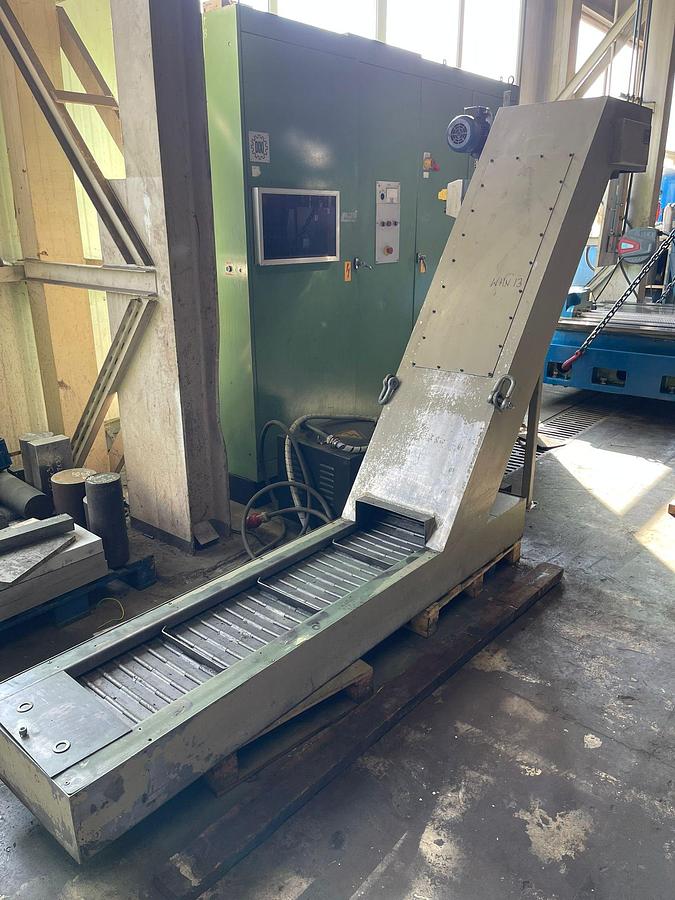 Used Transporter wiórów