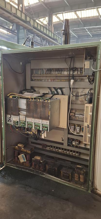 Used Frezarka Łożowa ACME FMB 12 CNC