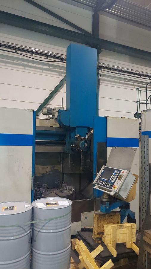 Used Tokarka karuzelowa Gostas SC1250