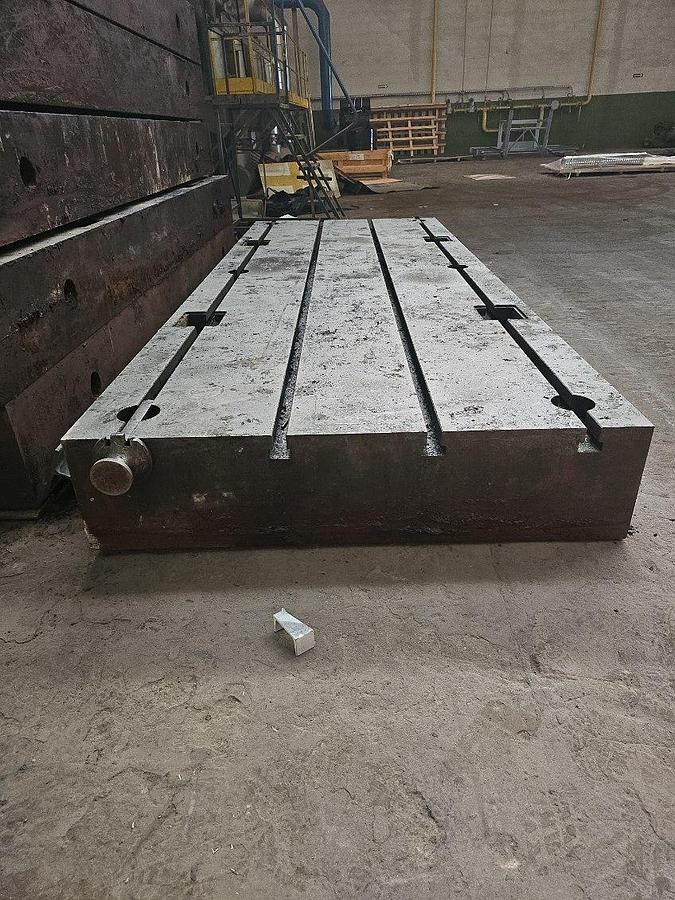 Used Pole płytowe 4000x1500 / 6 szt 