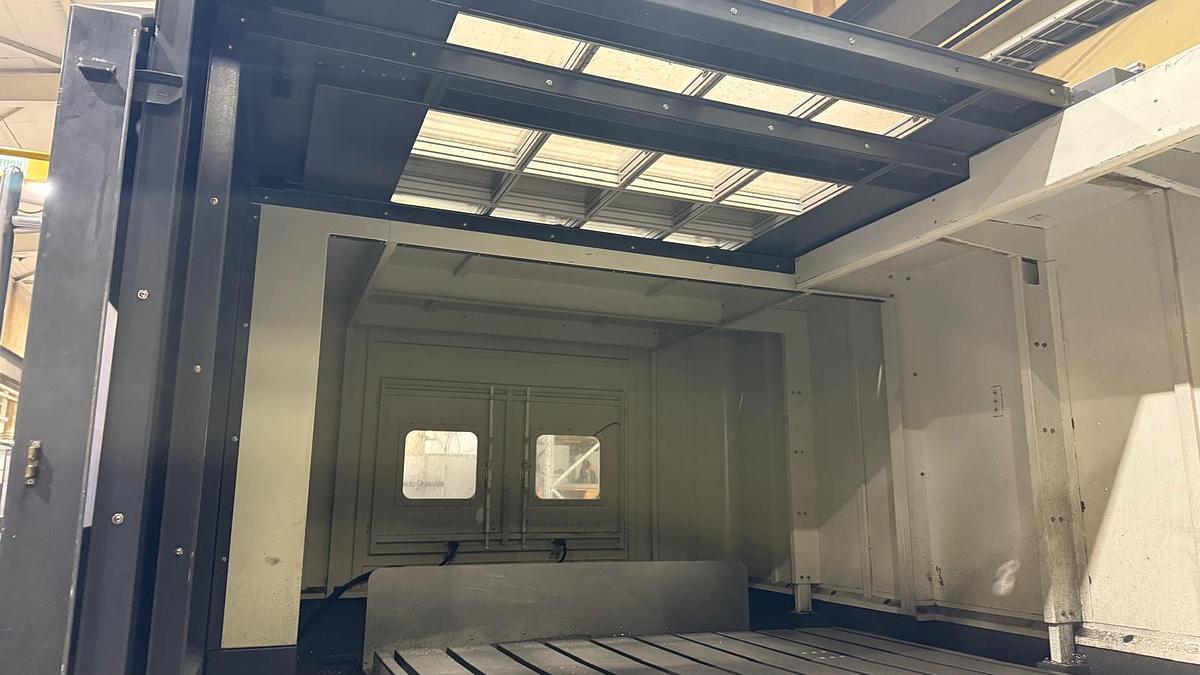 Used Frezarka bramowa Chevalier FVM-3020DC