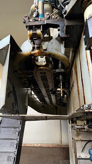 Used  Centrum obróbcze pionowe CHIRON FZ 22L