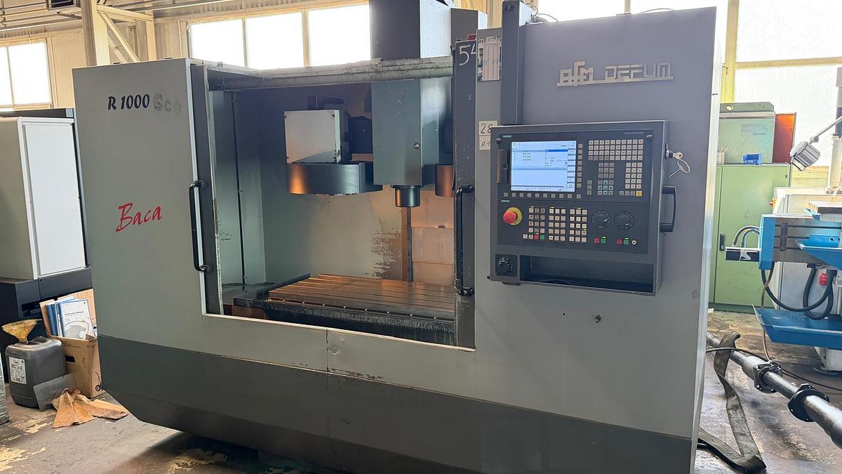Used Pionowe centrum obróbcze DEFUM AFM BACA R1000 / 2012 r.