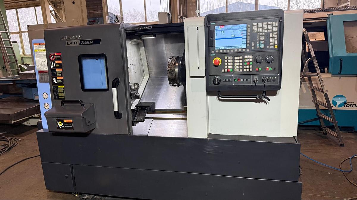 Used Tokarka CNC Doosan Lynx2100LM