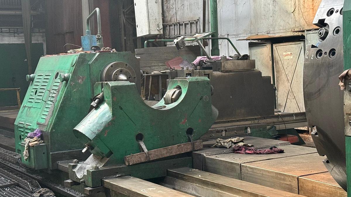 Used Tokarka Poreba TCE 200