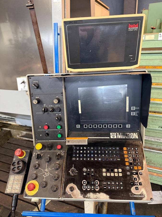 Used Centrum obróbcze MIKRON WF74