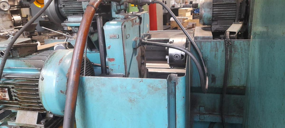Used Szlifierka do wałków FUM Pabianice RUP-28.45/1000