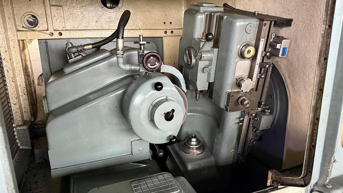 Used Szlifierka do kół zębatych REISHAUER AZO 