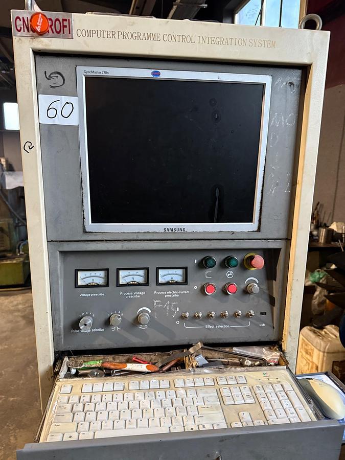 Used Elektrodrążarka 