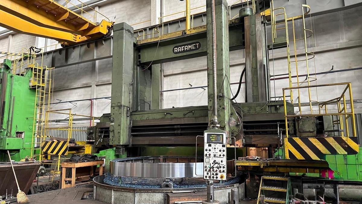 Used Tokarka karuzelowa RAFAMET KCF 360/410