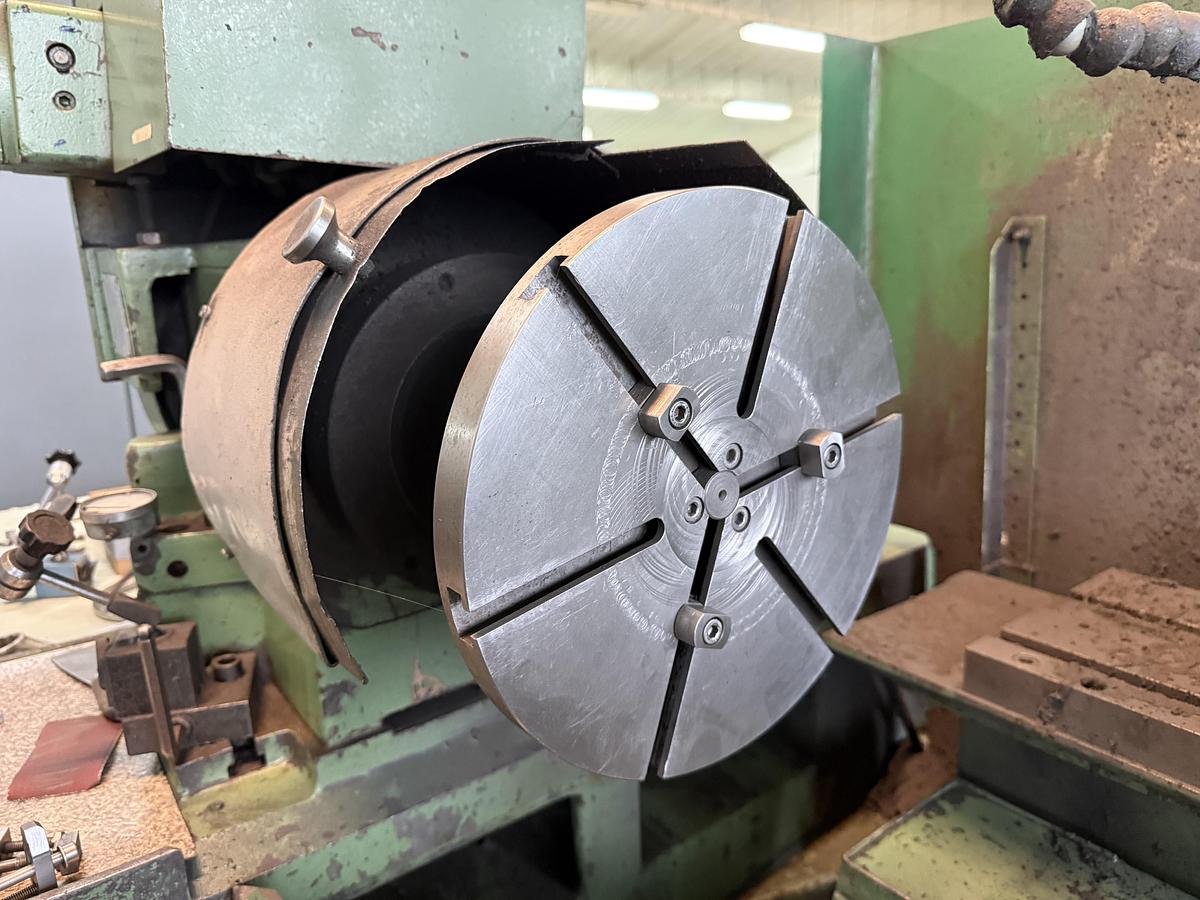 Used Szlifierka do otworów LIVNICA KIKINDA BRAJANT-UNIVERZAL