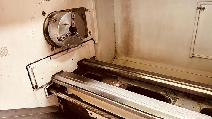 Used Tokarka CNC 