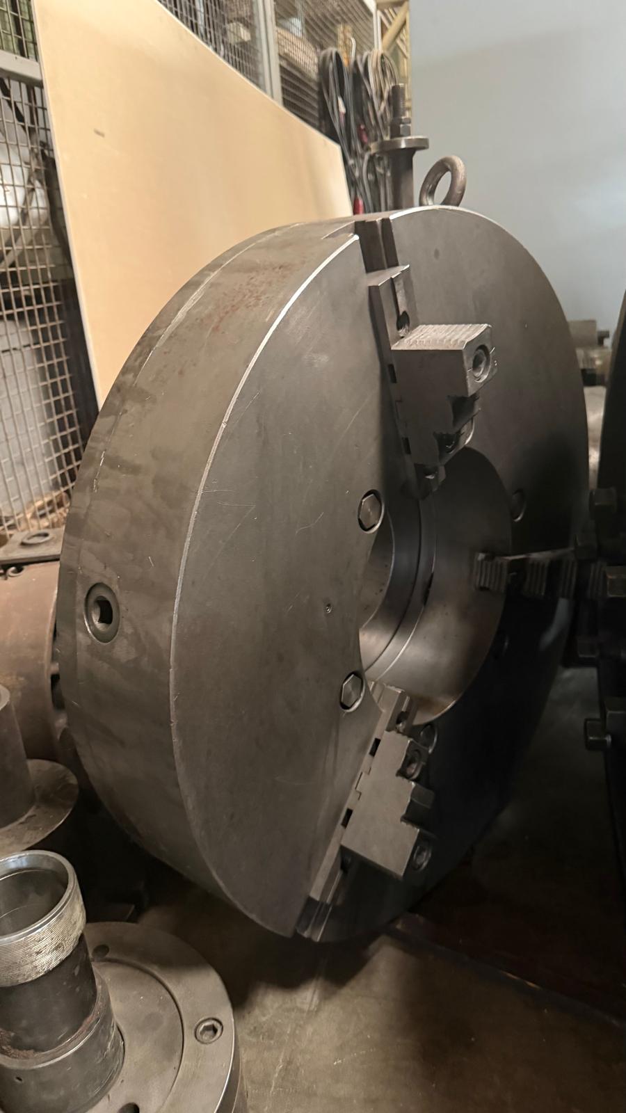 Used Uchwyt do tokarki trzyszczękowy samocentrujący / 800 mm