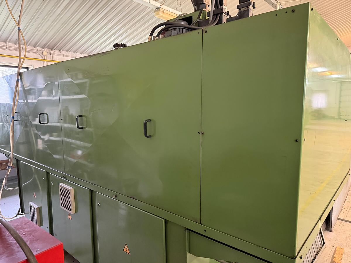 Used Centrum obróbcze AXA VSC 2-1820/720M