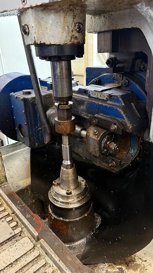 Used Frezarka do kół zębatych 5B310P