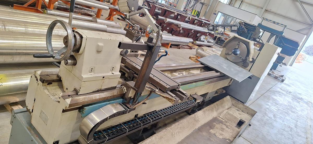 Used Tokarka PONAR TUR 630A/3000