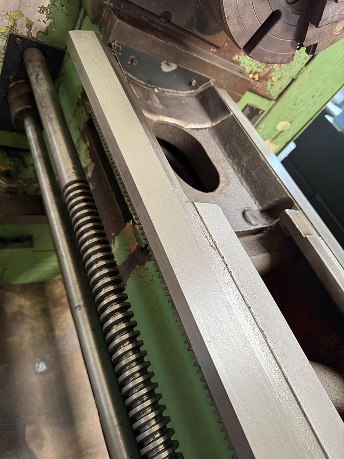 Used Tokarka Tarnów TUJ 50/3000