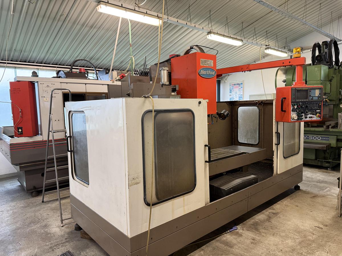 Used Centrum obróbcze Hartford  VMC 100UG 