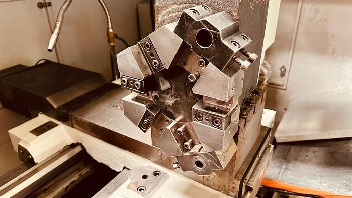 Used Tokarka CNC 