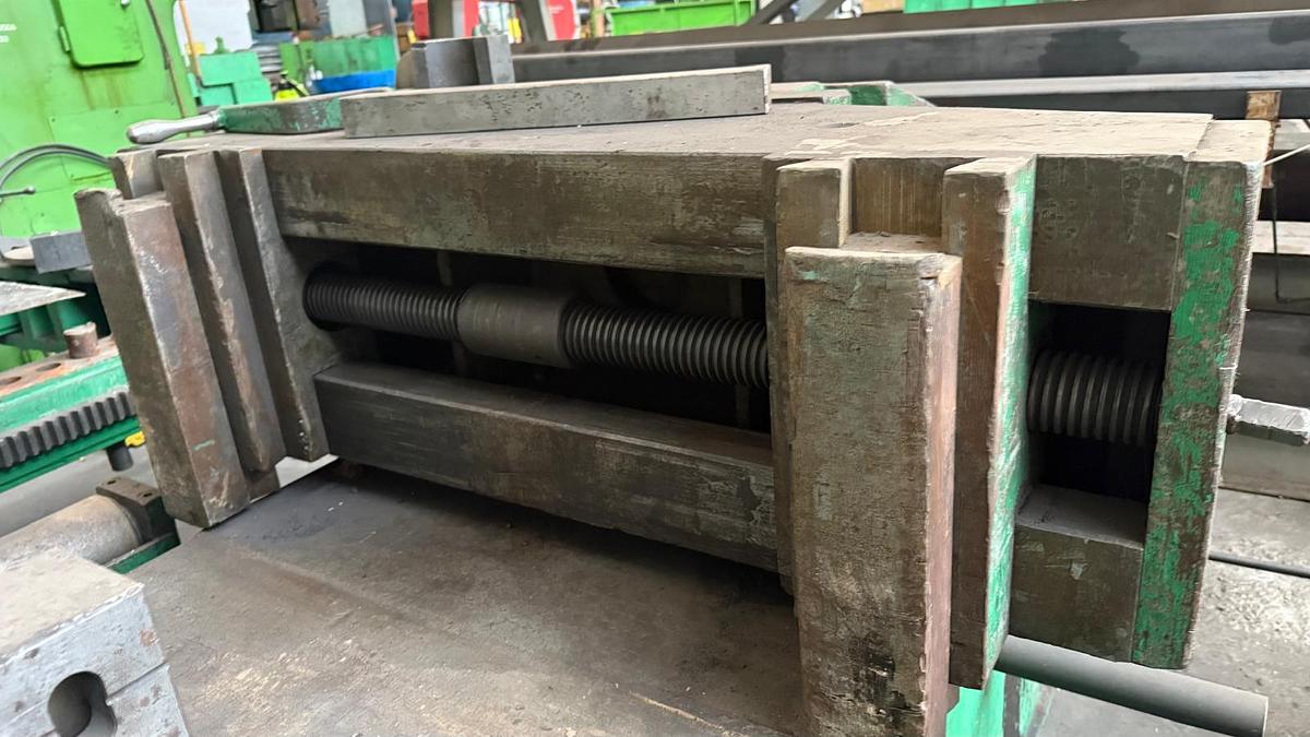 Used Prasa bokserka PYXWM 160