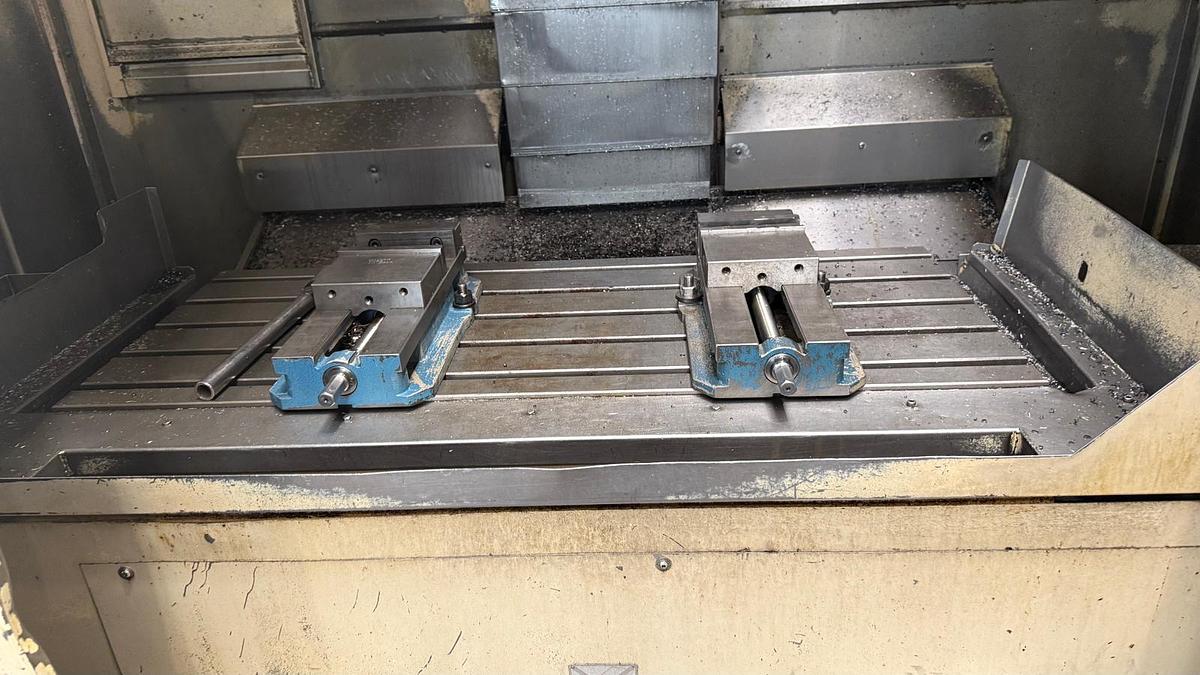 Used Okuma Millac 511V