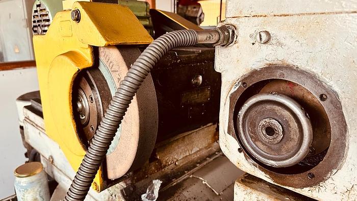 Used Szlifierka do wałków Jotes SWA 25 